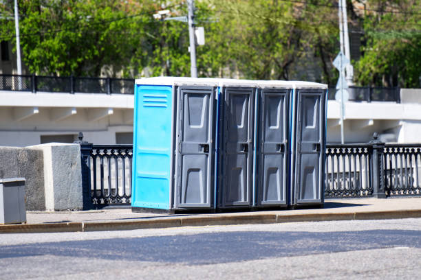 Best Portable restroom trailer rental  in Howell, MI
